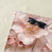 ビューティフルソフトピンクパステルフローラ ビーチタオル (インサイチュ)