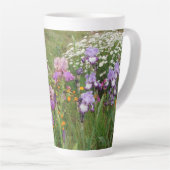 ビューティフルパープルアイリスフラワーフローラガーデンフォトC カフェラテマグ (右アングル)