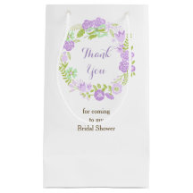 ビューティフルパープルフローラリースブライダルシャワー