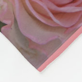 ビューティフルピンクホワイトローズフリースブランケット フリースブランケット (角)