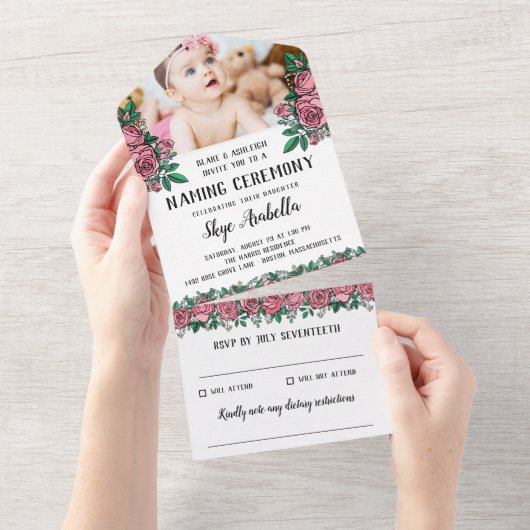 ビューティフルピンクローズフローラフォトネーミングセレモニー オールインワン招待状 (貼ってはがせる)