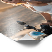 ビューティフルブロンドバイクもしくは自転車に乗る人ベイインデザートホテル フォトプリント            (角)