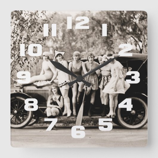 ビューティー・クイーンのヴィンテージを浸しているMack Sennettの女の子 スクエア壁時計 (正面)