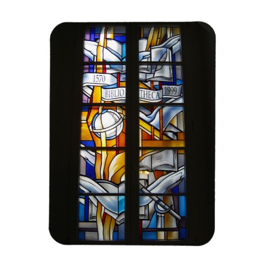 ビリニュス大学ライブラリーのステンドグラス – リトアニア – マグネット (縦)