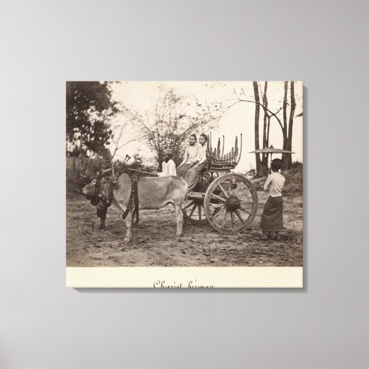 ビルマのマンダレーで2頭の牛が引く荷車 キャンバスプリント (正面)