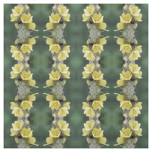 ビロードモウズイカの花の上のコガネムシ ファブリック (見本)
