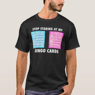 ビンゴストップカードのゲームPLを見つめるビンゴ恋人 Tシャツ