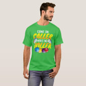 ビンゴ宝くじゲームの幸運なプレーヤーの小さな家族 Tシャツ (正面フル)