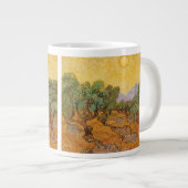ビンセント・ヴァン・ゴッホ – オリーブの木,黄色の空と太陽 ジャンボコーヒーマグカップ (正面右)
