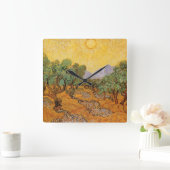 ビンセント・ヴァン・ゴッホ – オリーブの木,黄色の空と太陽 スクエア壁時計 (ホーム)