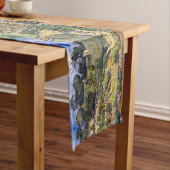 ビンセント・ヴァン・ゴッホ – コルデビルの草葺きコテージ ショートテーブルランナー (インサイチュ)