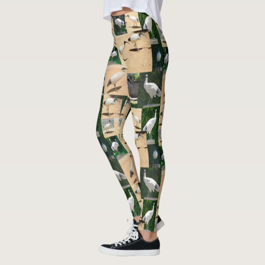 ビンチキンフォトコラージュ、レギンス レギンス (左)