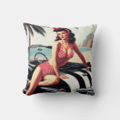 ビンテージカークラシックのピンアップ クッション (正面)