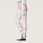 ビンテージクリスマスオーナメントかわいらしピンクホリデイ レギンス<br><div class="desc">ピンクとミントグリーンのヴィンテージ水銀ガラスオーナメントのイラストをピンク色の背景にセットしたレギンスで、フェスティバルtouchを装淡い色の置に追加。</div>