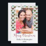 ビンテージクリスマスツリーオーナメントの写真カード シーズンカード<br><div class="desc">ヴィンテージまクラシックたはクリスマスツリー電球オーナメント写真グリーティングカード。この素朴クリスマスツリーオーナメントの写真カードは家族のクリスマスカードに最適だ。カードの前面で名前を更新し、年と同じ名前にカスタマイズできる。</div>