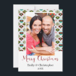 ビンテージクリスマスツリーオーナメントの写真カード シーズンカード<br><div class="desc">ヴィンテージまクラシックたはクリスマスツリー電球オーナメント写真グリーティングカード。この素朴クリスマスツリーオーナメントの写真カードは家族のクリスマスカードに最適だ。カードの前面で名前を更新し、年と同じ名前にカスタマイズできる。</div>