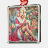 ビンテージクリスマスピンアップ メタルオーナメント (左)