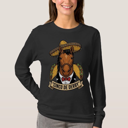 ビンテージ・ハウリング・ウルフ・満月ベクター・デザイン Tシャツ (正面)