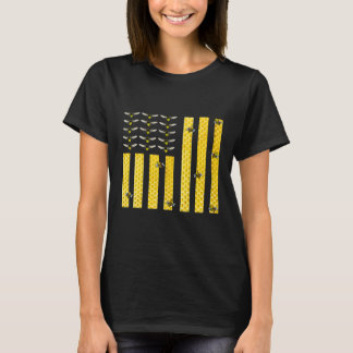 ビーアメリカ国旗レトロスタイル気候フラワー1 Tシャツ