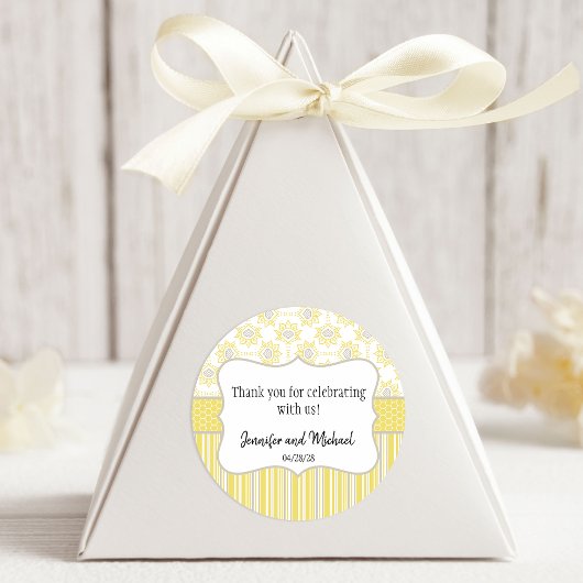 ビーイエローとグレーの幾何学的 ラウンドシール