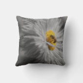 ビーオンフラワー2自然 クッション (裏面)