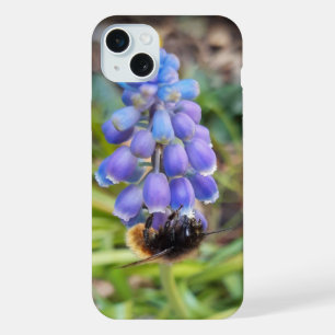 ビーオンムスカリArmeniacumグレープヒヤシンス iPhone 15 Plusケース