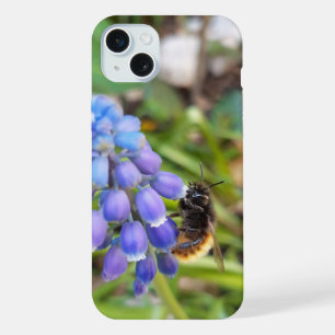 ビーオンムスカリArmeniacumグレープヒヤシンス iPhone 15 Plusケース