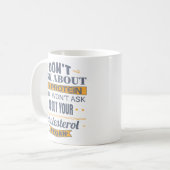 ビーガンは私の蛋白質について尋ねません コーヒーマグカップ (正面左)