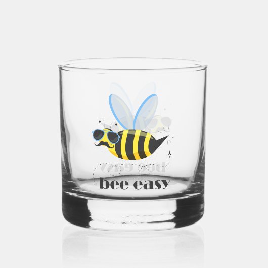 ビーキャラクターと口ひげサングラスビー簡単 ウイスキーグラス (正面)