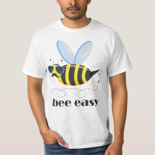 ビーキャラクターと口ひげサングラスビー簡単 Tシャツ (正面)