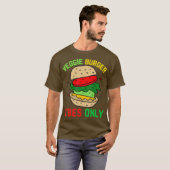 ビーギーバーガーVibesのみおもしろいBBQクックアウトフード Tシャツ (正面フル)