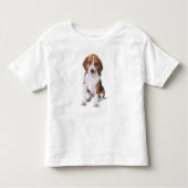 ビーグルの子犬よちよち歩きTシャツ トドラーTシャツ (正面)