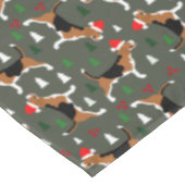 ビーグルスサンタハッツクリスマスホリデーフェスティバルショート テーブルクロス (アングル)