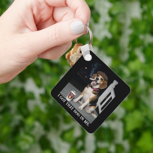 ビーグル犬の個性が光る!「私の中に犬がいる」 キーホルダー (手)