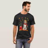 ビーグル犬マフラー 秋 チョコレート 紅葉 Tシャツ (正面フル)