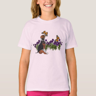 ビーグル蝶の花かわいい犬 Tシャツ