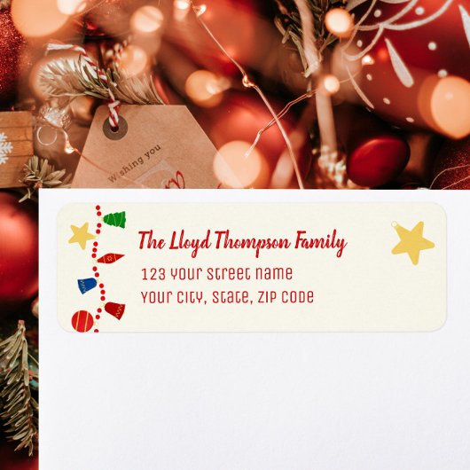 ビーズのガーランドとレトロなクリスマスオーナメント ラベル