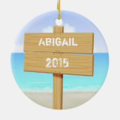 ビーチおもしろいパーソナライズされたドルフィンホリデークリスマス セラミックオーナメント (裏面)