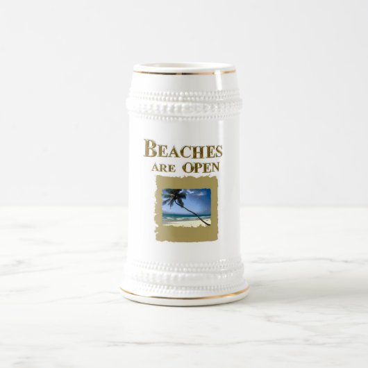 ビーチが開いている ビールジョッキ (中央)