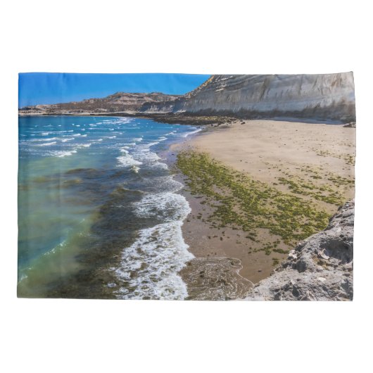 ビーチでプエルトピラミデス，アルゼンチン 枕カバー (裏面)