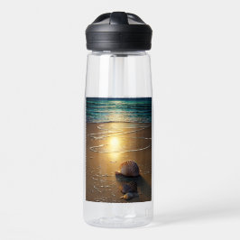 ビーチで夕暮れ時に貝殻のウォーターボトル ウォーターボトル