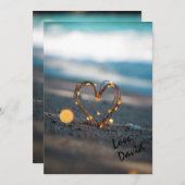 ビーチで輝くハート | ロマンチックなユニークフォト シーズンカード (正面/裏面)