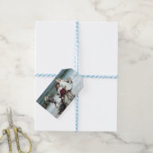 ビーチで馬のふりをする少女たち ギフトタグ (より糸つき)