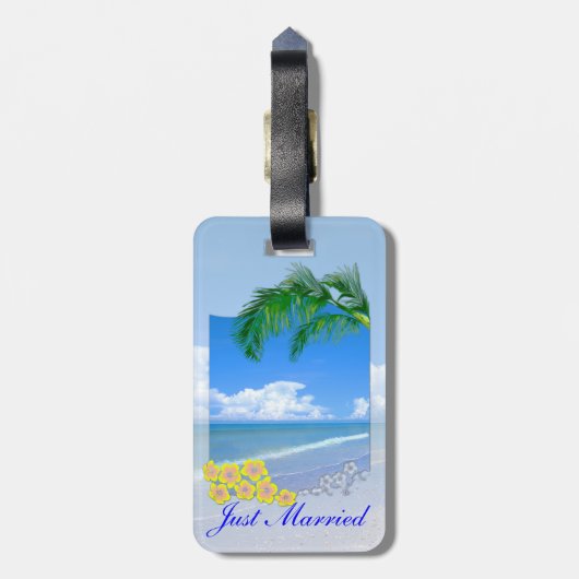 ビーチとブルースカイ結婚ズのたった今結婚しました ラゲッジタグ (裏面縦)
