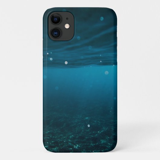 ビーチと巨大な波と山のある海の風景 スマホケース Case-Mate iPhoneケース (裏面)