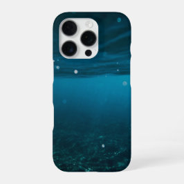 ビーチと巨大な波と山のある海の風景 スマホケース iPhone 16 PROケース