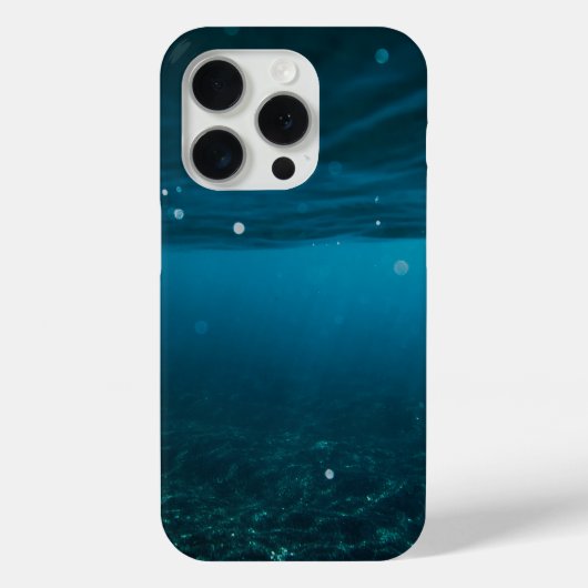 ビーチと巨大な波と山のシーケープ 海のケース Case-Mate iPhoneケース (裏面)