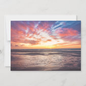 ビーチと海の夕日 マグネット招待状 (正面)