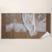 ビーチに白い洗顔料を施したビーチタオル ビーチタオル (正面)