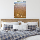 ビーチのキャンバスで小石に対してはねかける波 キャンバスプリント (インサイチュ (寝室))